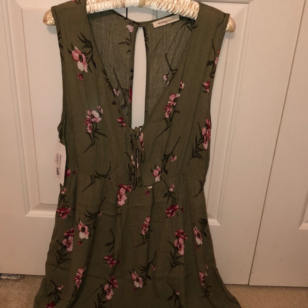 Super cute sun dress
